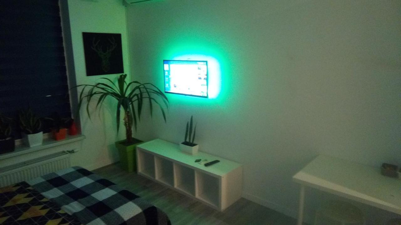 Georgeous Bright Studio In A Bright Residential Complex Comfort Town Кт-08 Kiev Bagian luar foto